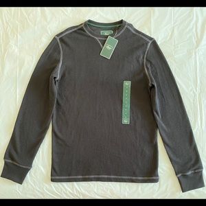 *NEW* G.H. Bass & CO Small/Petite Longsleeve Black